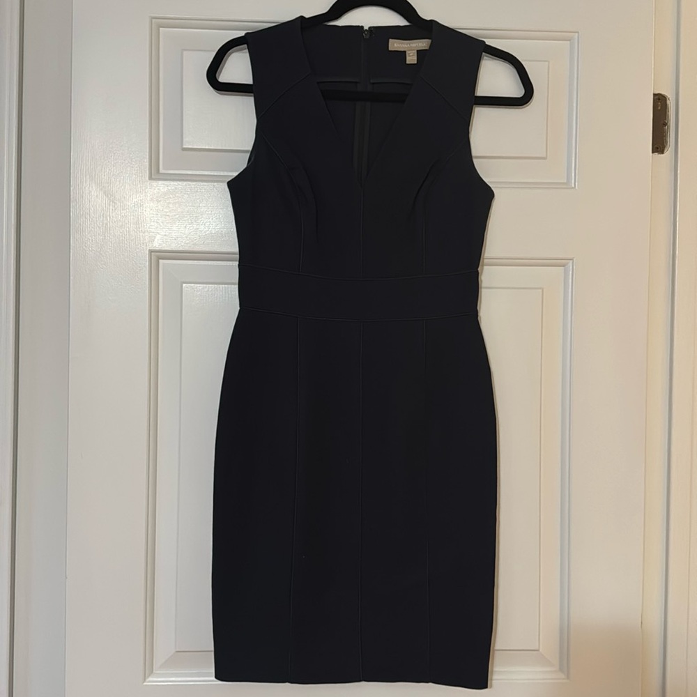 Navy Banana Republic Sheath Dress 4P